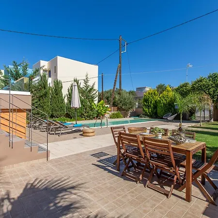 Villa Rea's Sea House Kato Galatas
