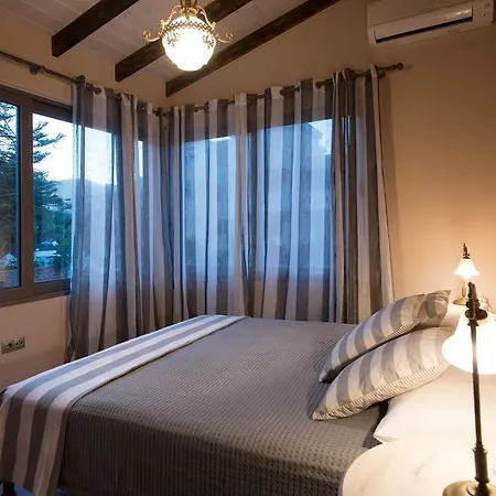 Villa Rea's Sea House *